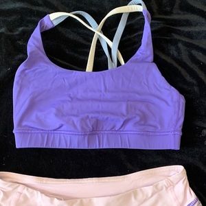 Lulu sports bra size 8